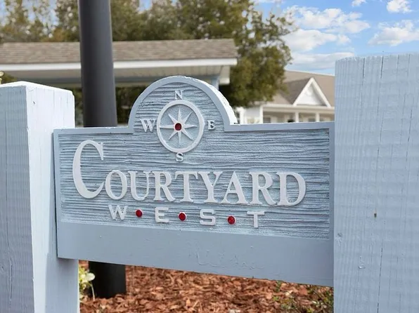 902 Courtyard W #902, Newport, NC 28570