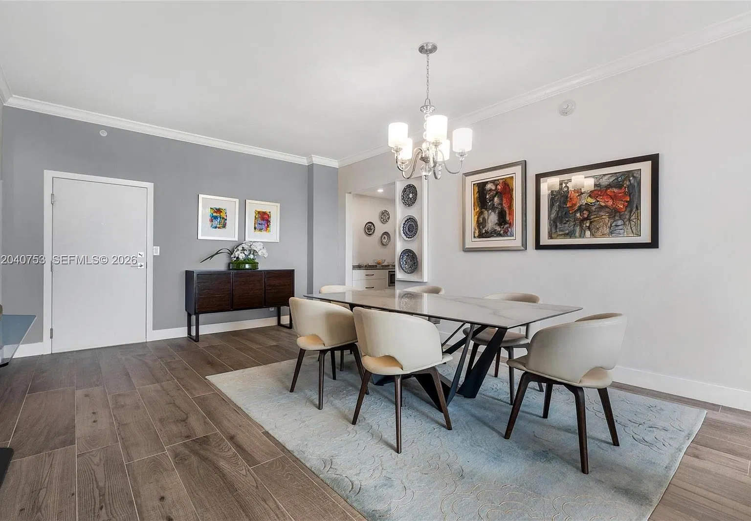 2 bed, 1310 sqft, $5,300 — Photo 4