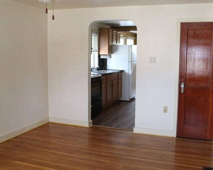 4840 Lehman Rd — Photo 4