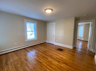 23 Central St #3L, Beverly, MA 01915