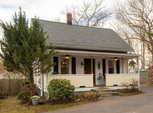24 Porter St, Woburn, MA 01801
