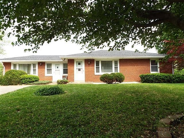 1st image of 110 S Kensington Dr