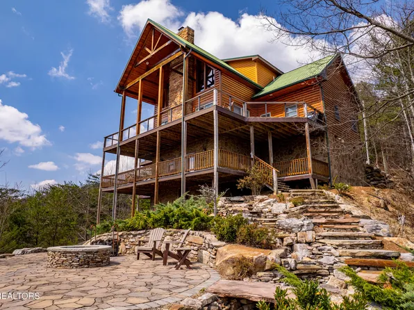 1184 Fawn Hollow Trl, Townsend, TN 37882