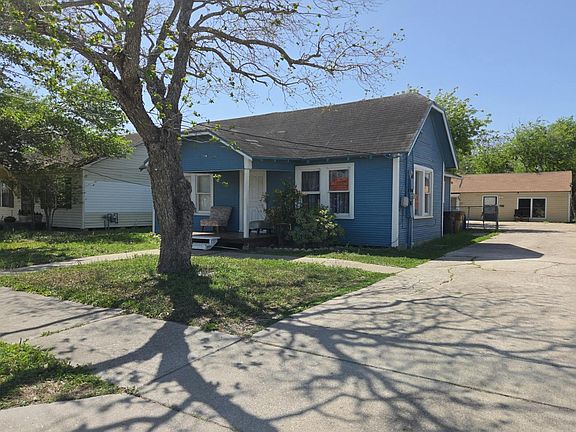 2nd image of 111 Richard St