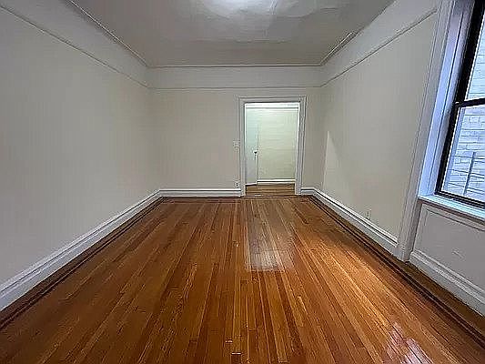 1st image of 240 E 18th St APT 3H