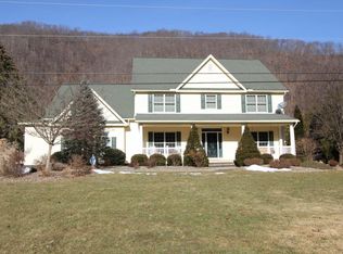 11231 Ridge Rd, Renovo, PA 17764
