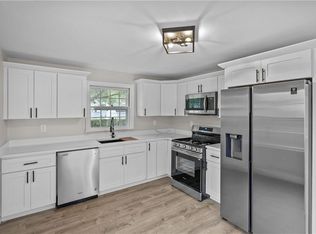 43 Duchess Rd, Cumberland, RI 02864
