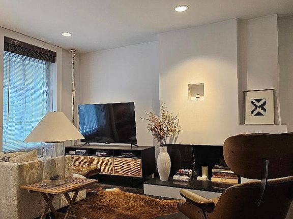 3rd image of 41 Grove St #1B