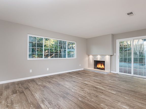5th image of 4010 Vista Calaveras St