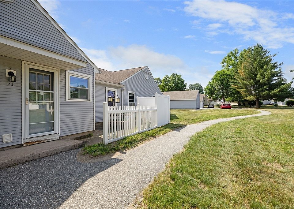 1st image of 22 Fredette St #22