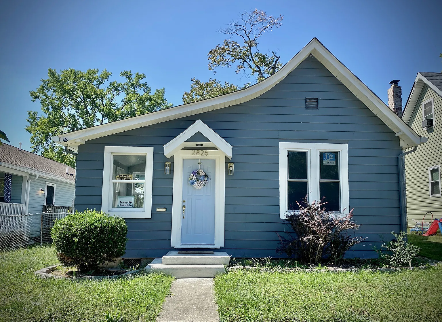 2826 N Chester Ave photo 1