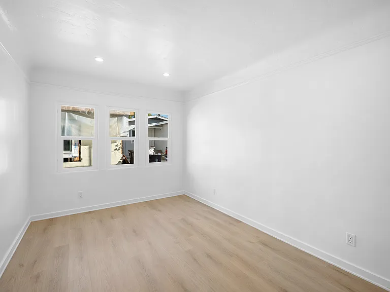 1233 Orange Grove Ave #1233 — Photo 10