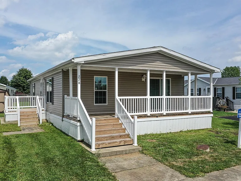 2066 Victory Rd — Photo 20