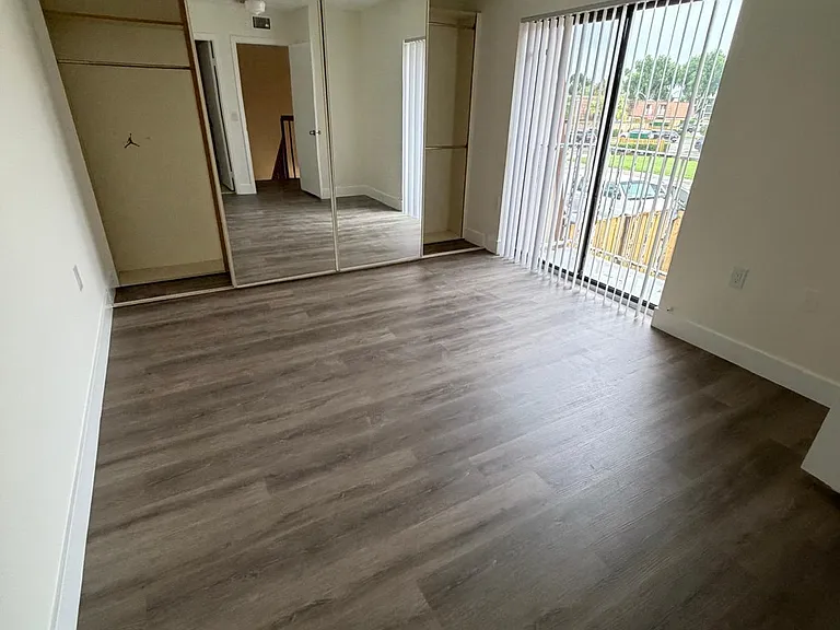 607 Green Springs Pl — Photo 15