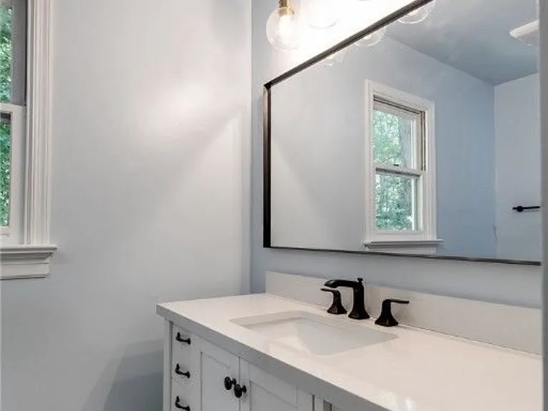 2110 Deer Meadow Ln — Photo 13