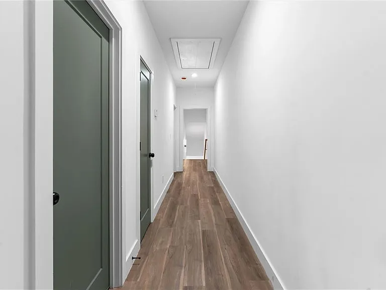 598 Formwalt St SW #B — Photo 38