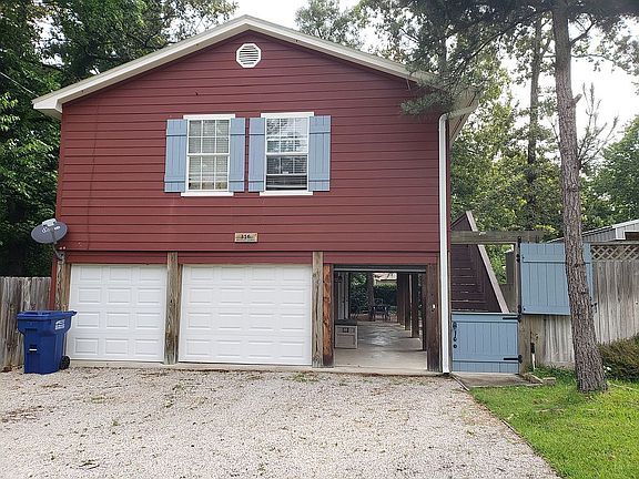 3rd image of 316 E Woodland Shores Dr