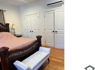 29 Peacevale Rd, Dorchester, MA 02124