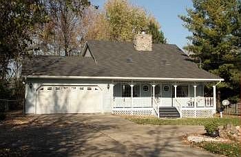 1st image of 3016 W Willow