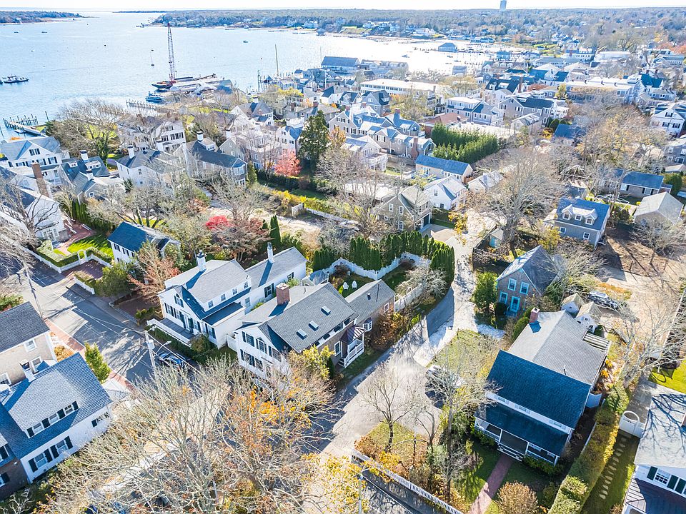 26 Morse St, Edgartown, MA 02539 Zillow