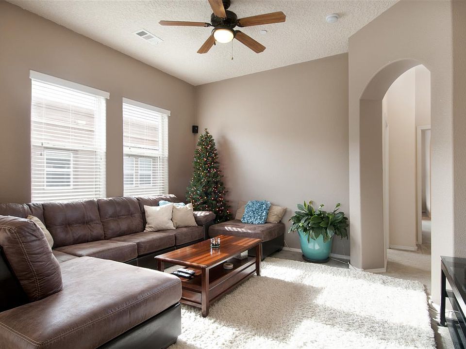 1st image of 4345 Santo Domingo St Unit C