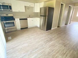 5809 Creekview Ct W, Portage, IN 46368