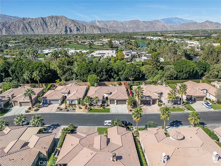 52345 Shining Star Ln — Photo 63