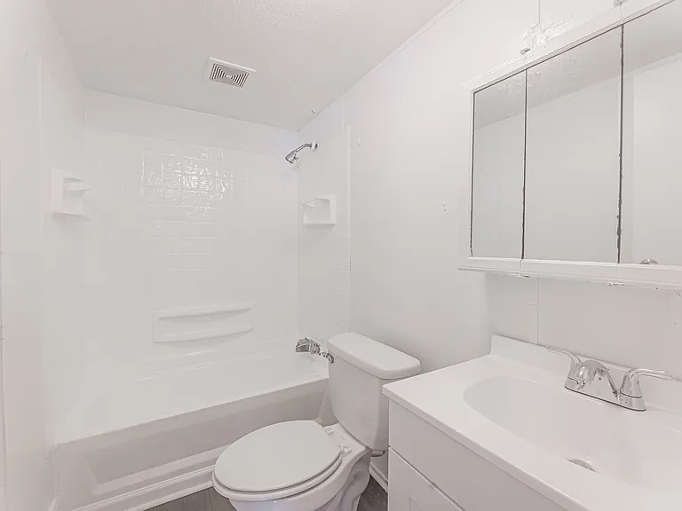 410 N Amy Ln #3 — Photo 2