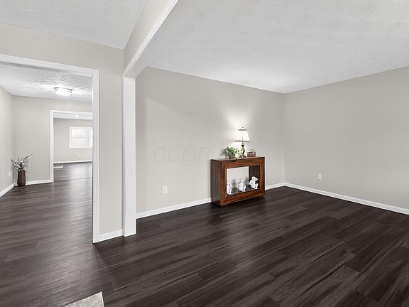 5th image of 4717 Branen Dr
