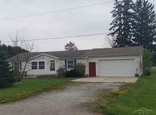 1085 S River Rd, Saginaw, MI 48609