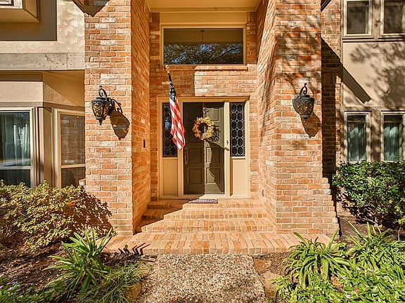 5th image of 20610 Castle Bend Dr