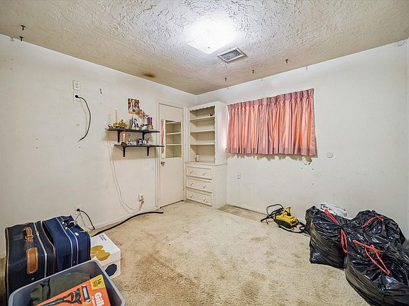 5th image of 9727 Blankenship Dr