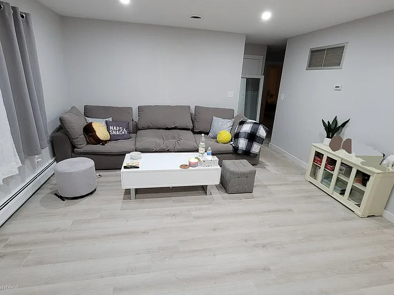 304 Palsa Ave #1 — Photo 2