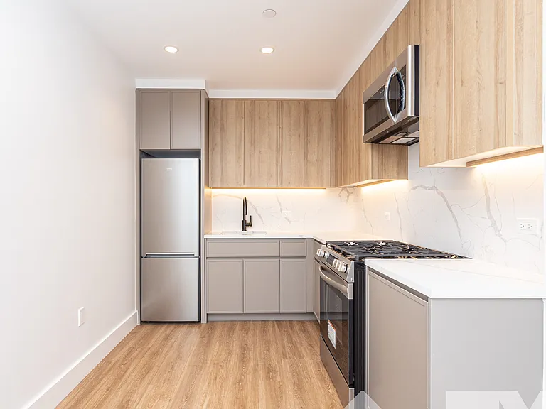 2230 Cropsey Ave #903 — Photo 3