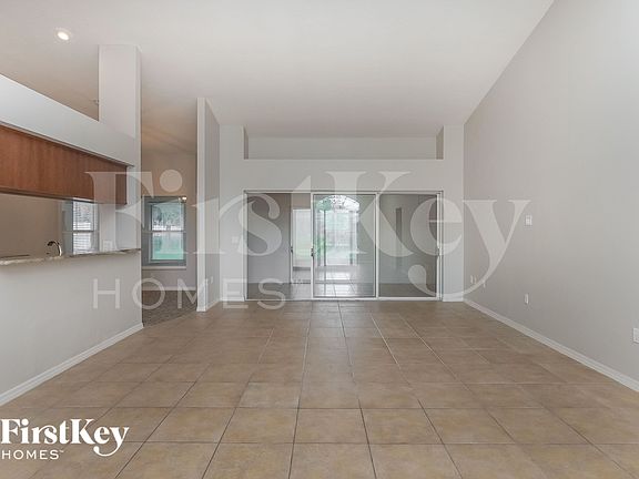 4th image of 5718 Wedgefield Dr