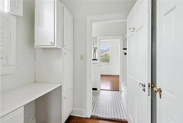 141 Homestead Ave — Photo 16