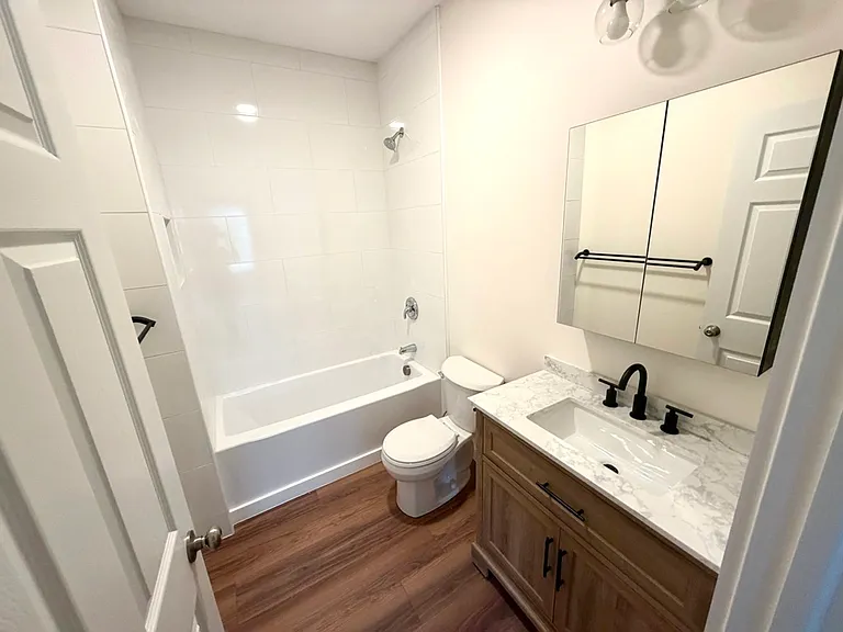 23 Pembroke St #2 — Photo 10
