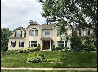 2127 Inverness Ln, Berwyn, PA 19312