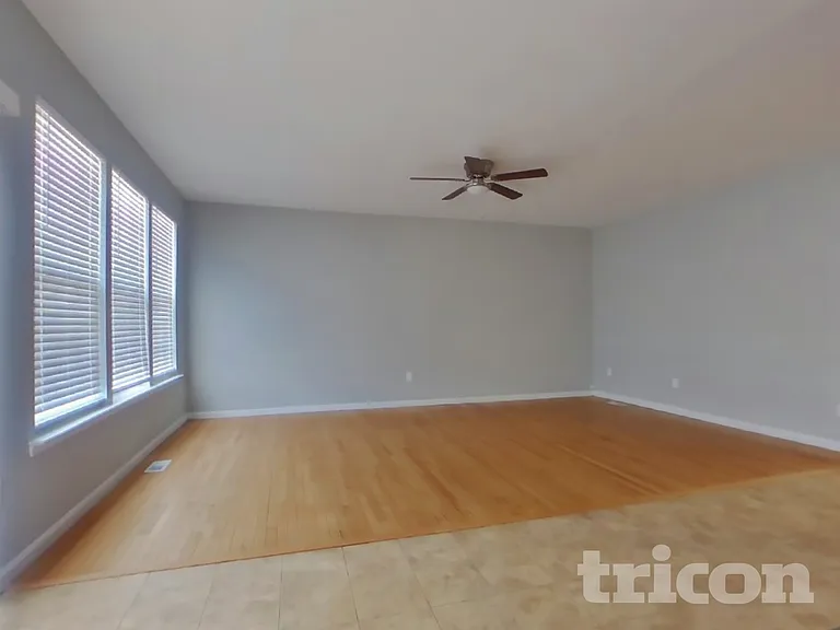 4116 Killington Ct — Photo 2