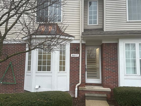 3rd image of 50517 Abbey Dr #50517