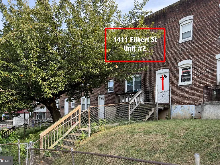 1411 Filbert St #2 — Photo 1