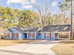227 Carriage Ln, Raeford, NC 28376