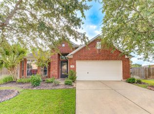 2608 Shady Springs Ct, Pearland, TX 77584