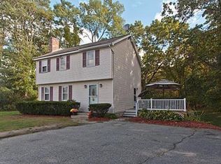 41 Parkhurst Rd, Chelmsford, MA 01824
