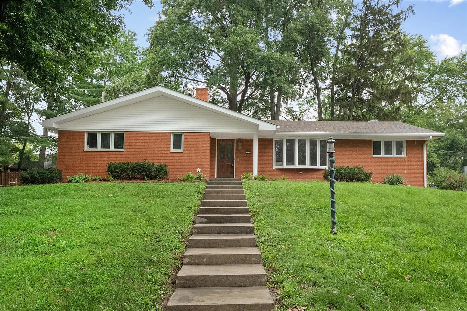 33 Kimberlin Ln photo 1