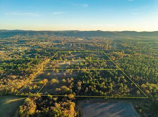 1884 S Moore Rd, Hot Springs National Park, AR 71913