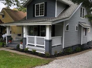 357 E Huston St, Barberton, OH 44203