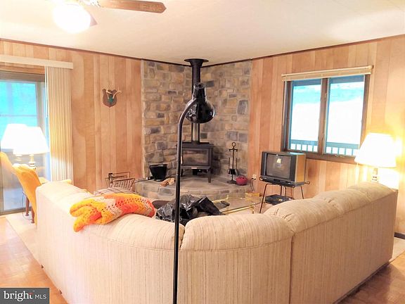 5th image of 22736 Loop Rd