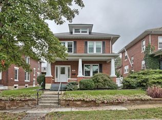 114 W Granada Ave, Hershey, PA 17033