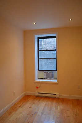 Rented by CoSo Apartments | media 31